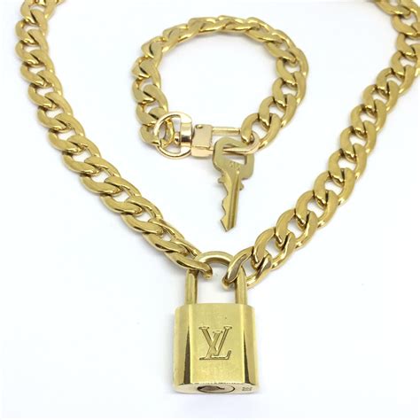 louis vuitton paper clip necklace|Louis Vuitton Lock and Key on a Paper clip Chain .